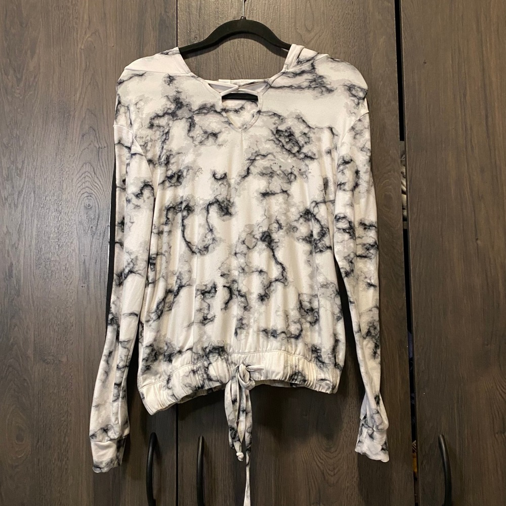 No Boundaries Womens Marble Tie Dye Hooded Top Black White Lattice Neck L 11-13